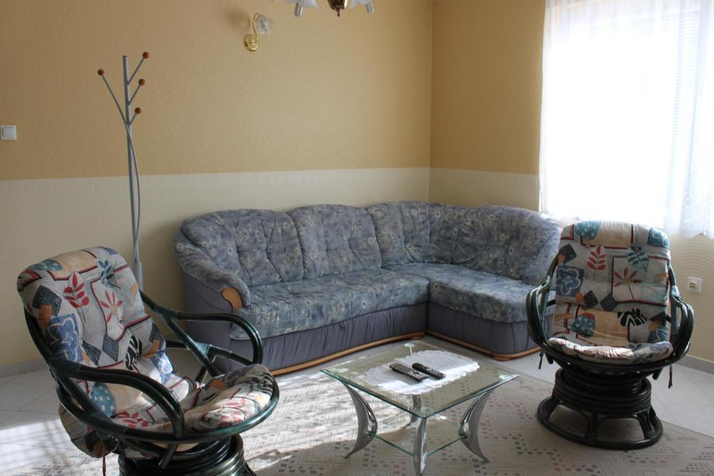 Orwa apartmanok - Cédrus köz Zalakaros Habitación foto