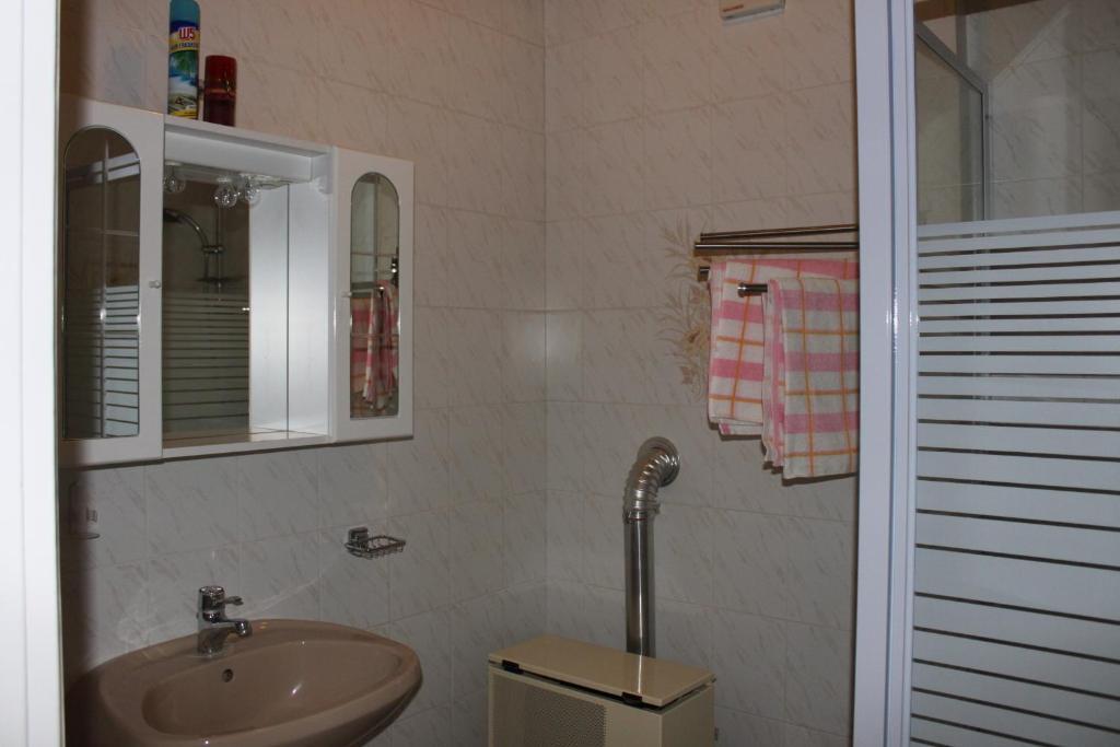 Orwa apartmanok - Cédrus köz Zalakaros Habitación foto